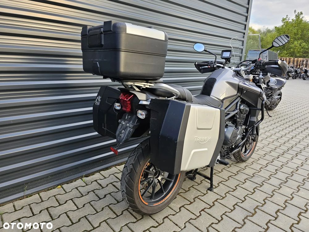 Triumph Tiger - 22