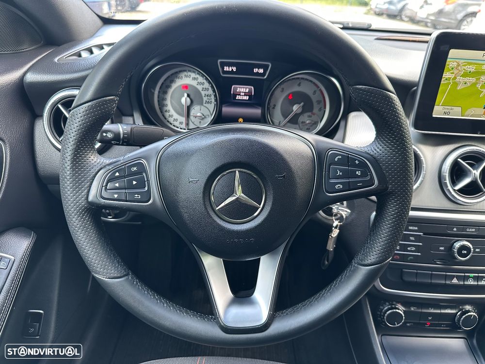 Mercedes-Benz CLA 180 (CDI) d Urban - 12