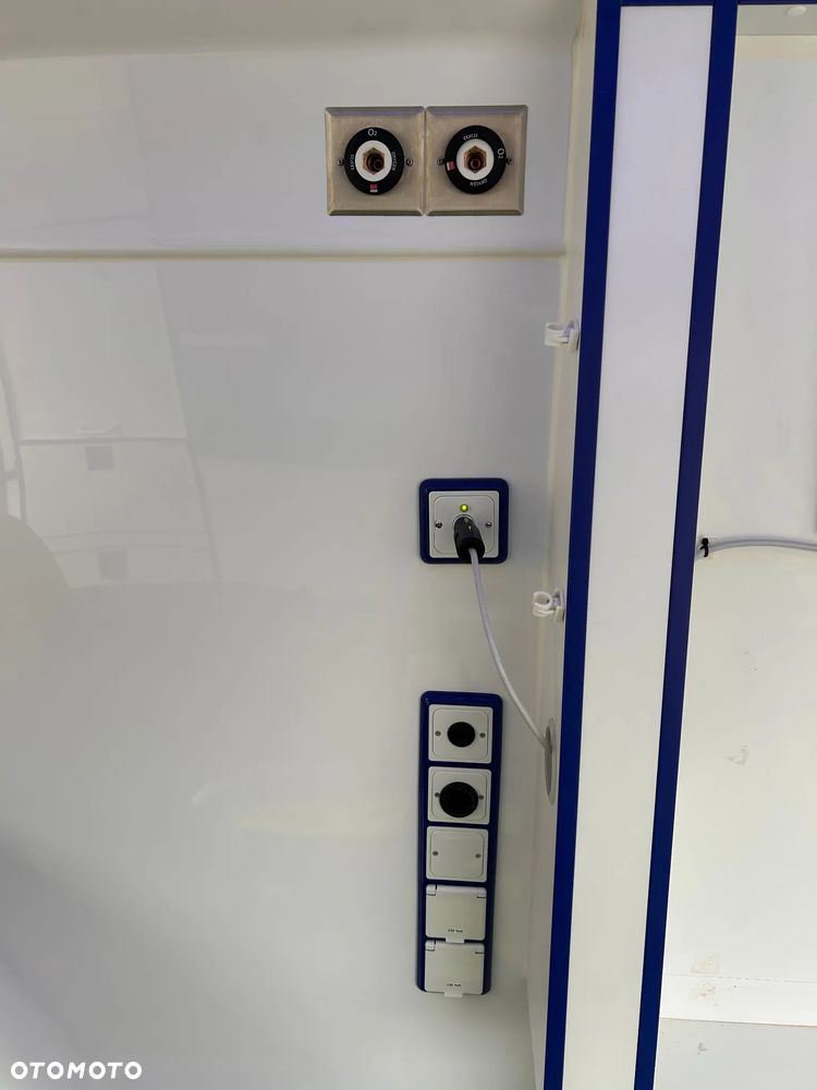 Volkswagen Crafter - 32