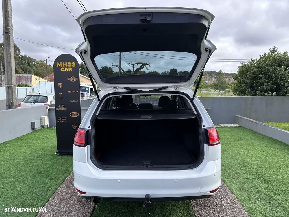 VW Golf Variant 1.6 TDi Highline - 20