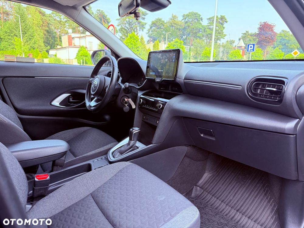 Toyota Yaris Hybrid 1.5 Comfort - 23