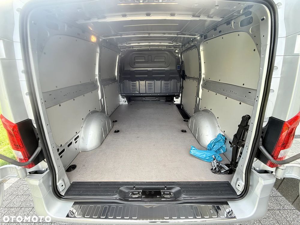 Mercedes-Benz Vito 119 4x4 Długi Blaszak Salon PL Faktura VAT - 23