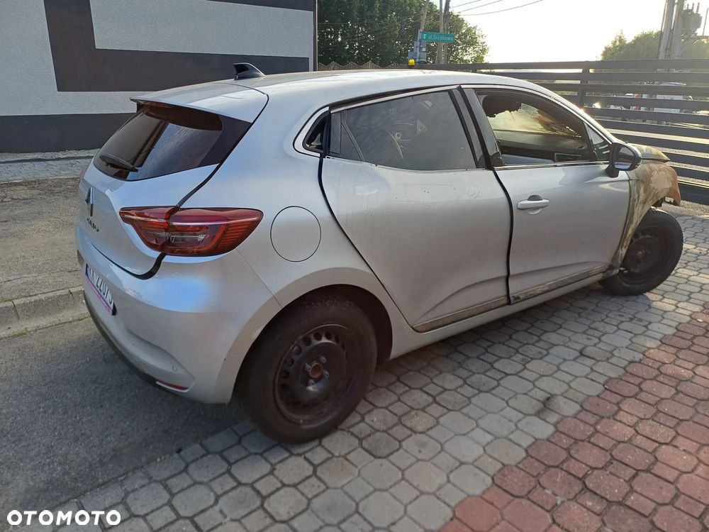Renault Clio 1.0 TCe Evolution - 4
