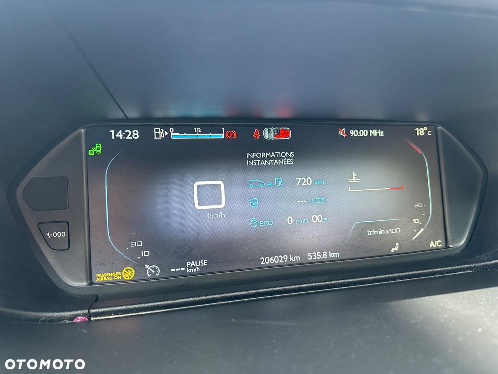 Citroën C4 Grand Picasso BlueHDi 120 Exclusive - 23