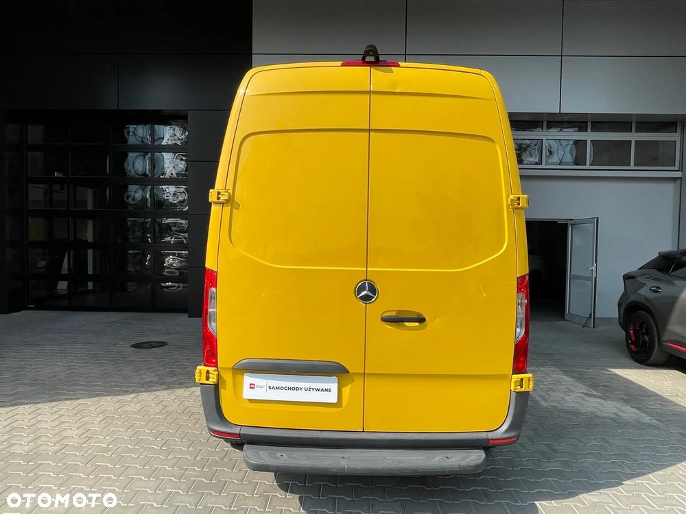 Mercedes-Benz Sprinter - 7