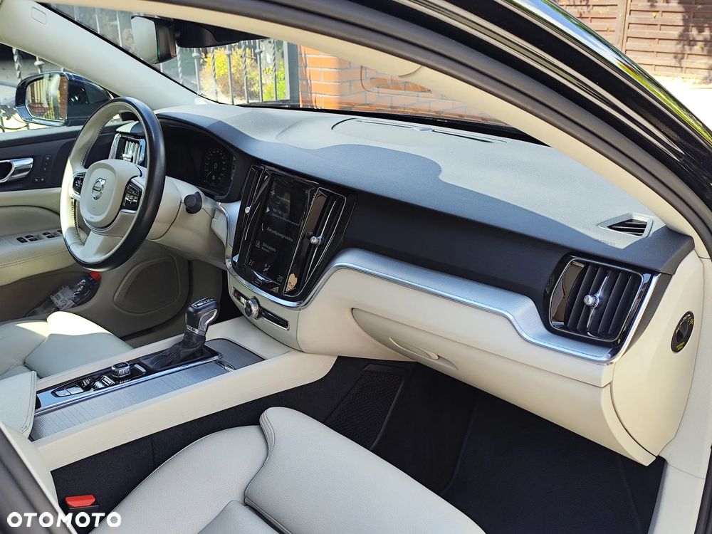 Volvo S60 T4 Inscription - 17
