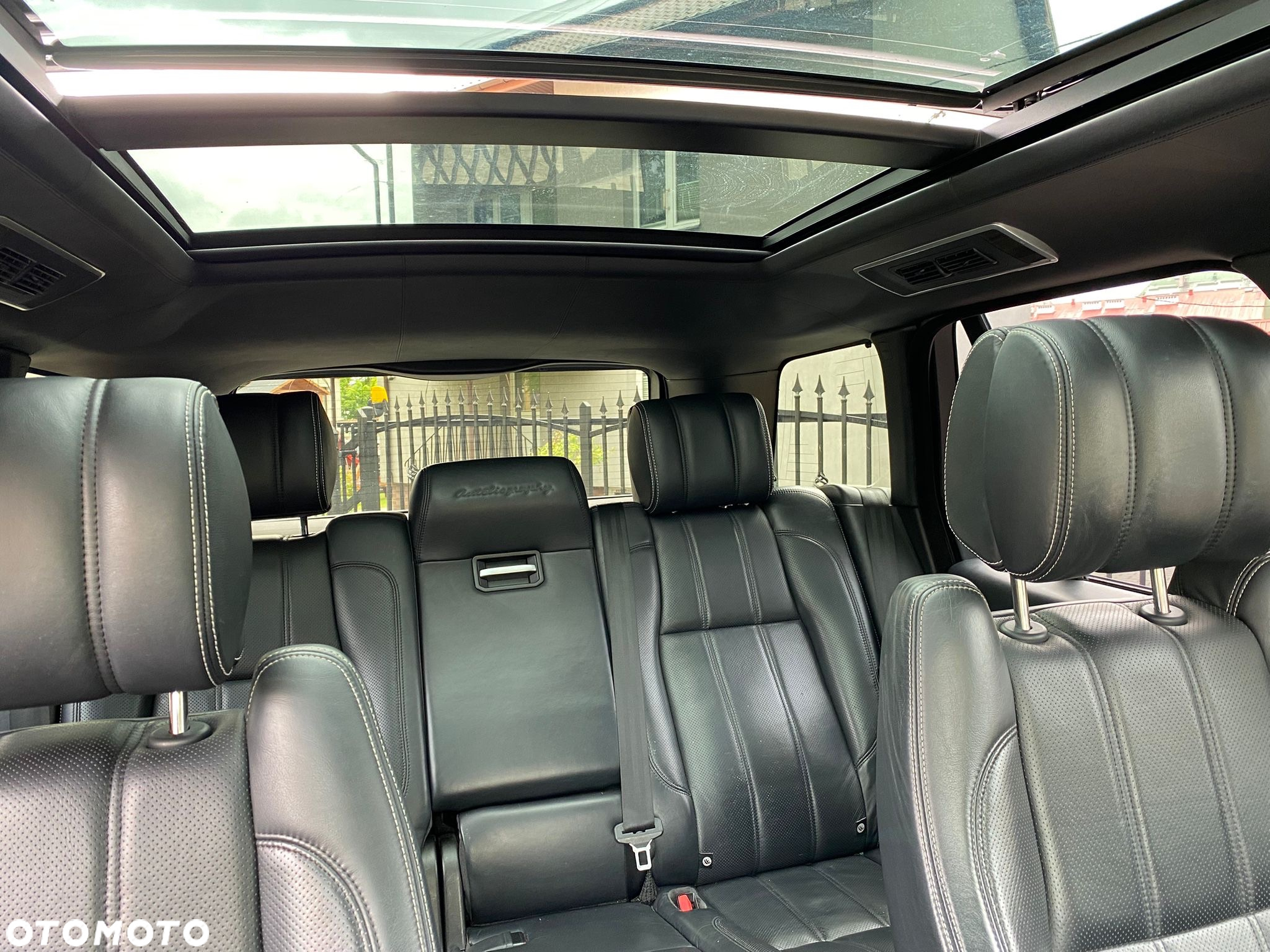 Land Rover Range Rover 3.0 TDV6 Autobiography - 16
