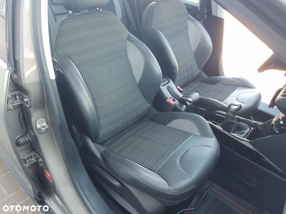 Peugeot 2008 - 33