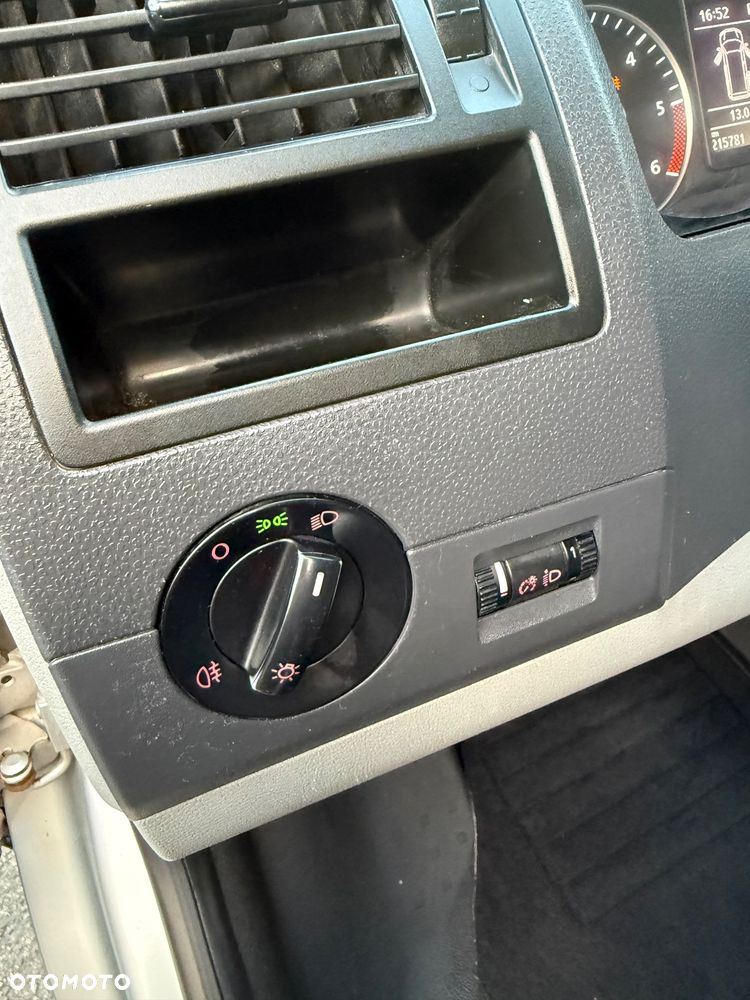 Volkswagen Transporter - 19
