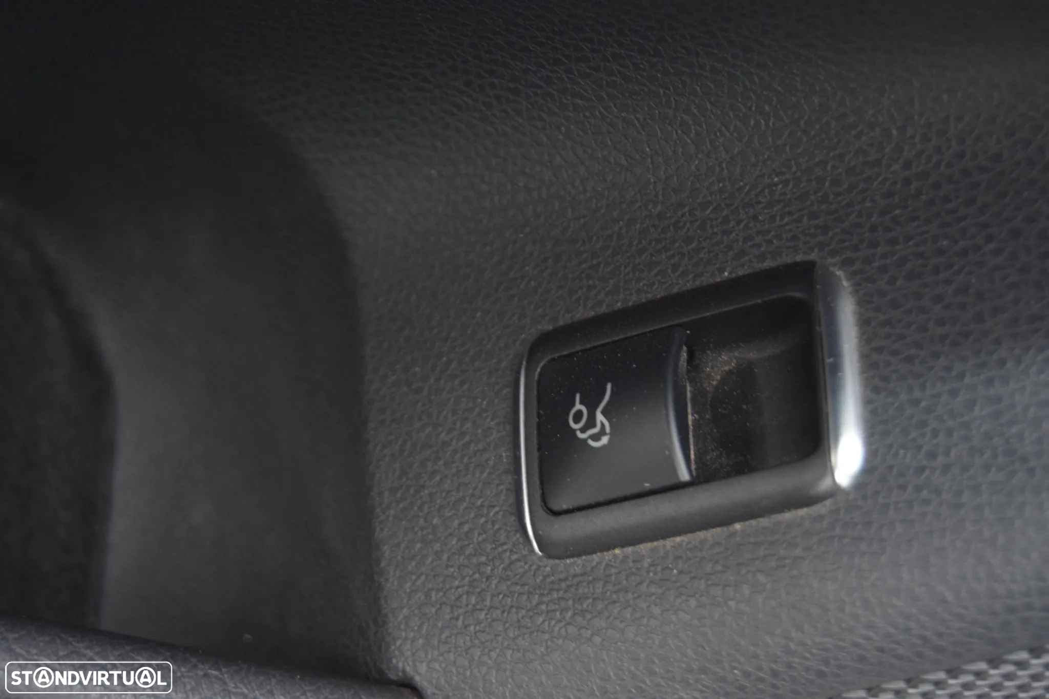 Mercedes-Benz CLA 200 d AMG Line - 14