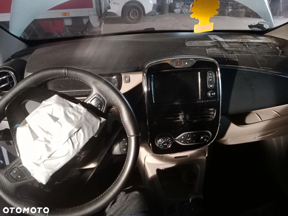 Renault Zoe - 16