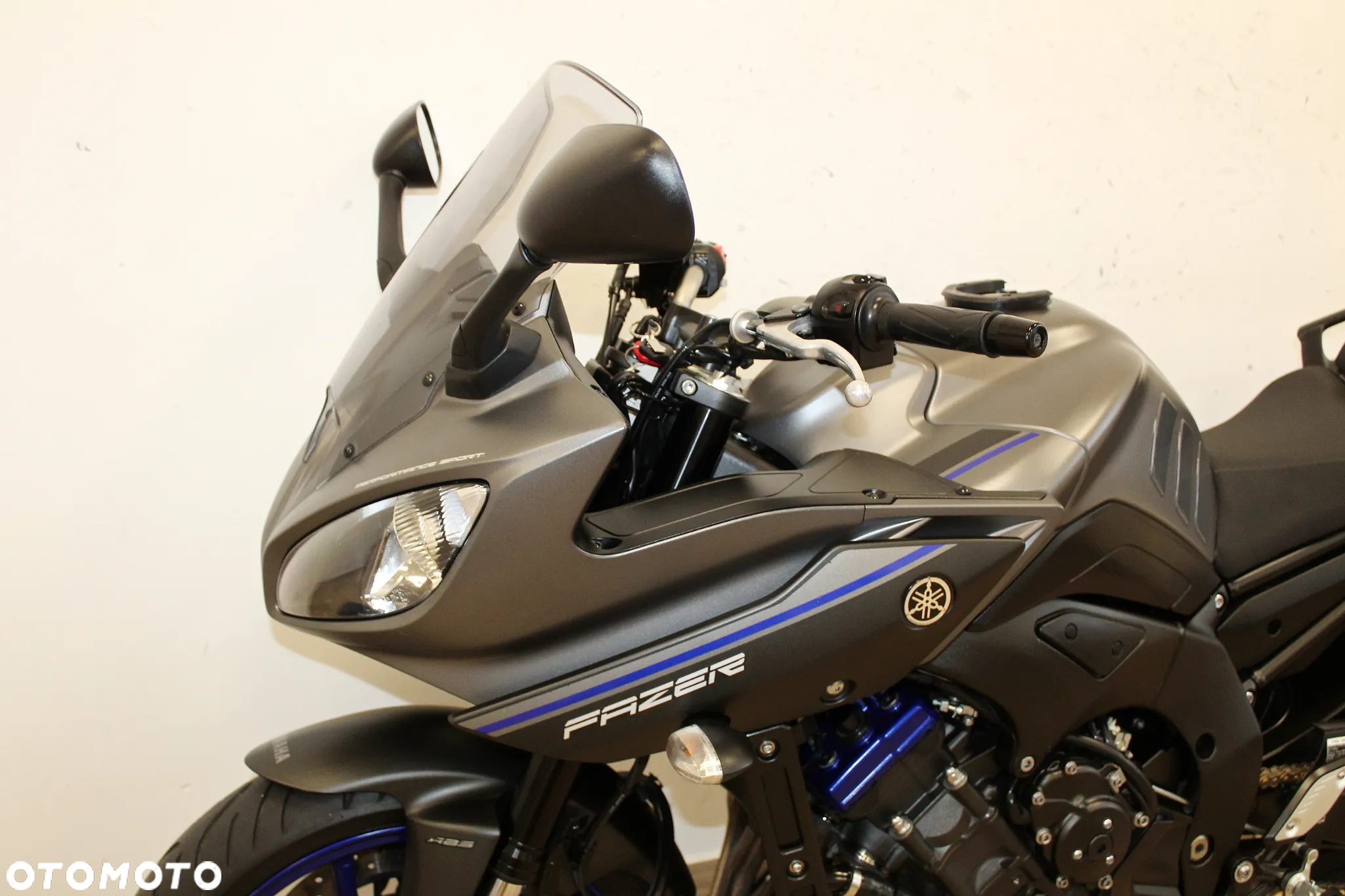Yamaha FZ - 14