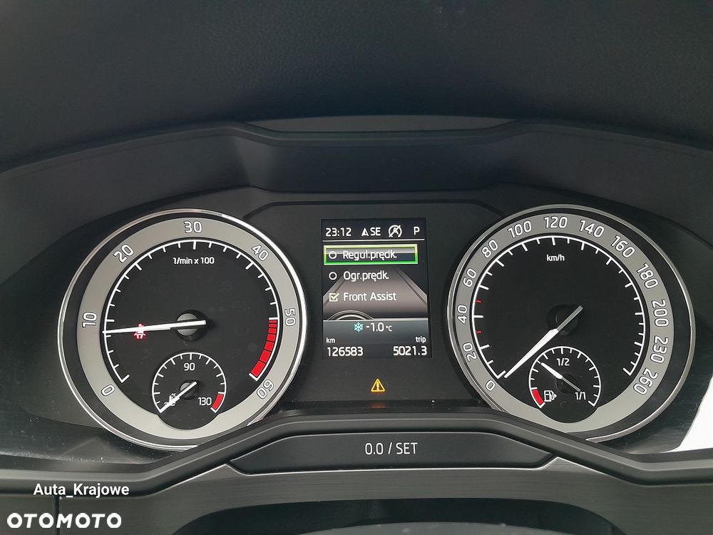 Skoda Superb 2.0 TDI SCR 4x4 Style DSG - 26