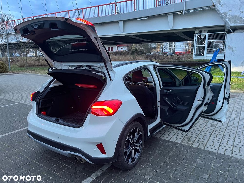 Ford Focus 1.0 EcoBoost Active - 15