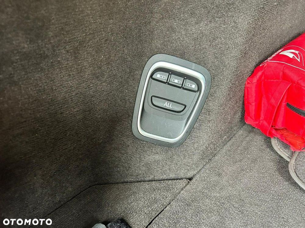 Renault Espace 1.6 dCi Energy Magnetic EDC - 28