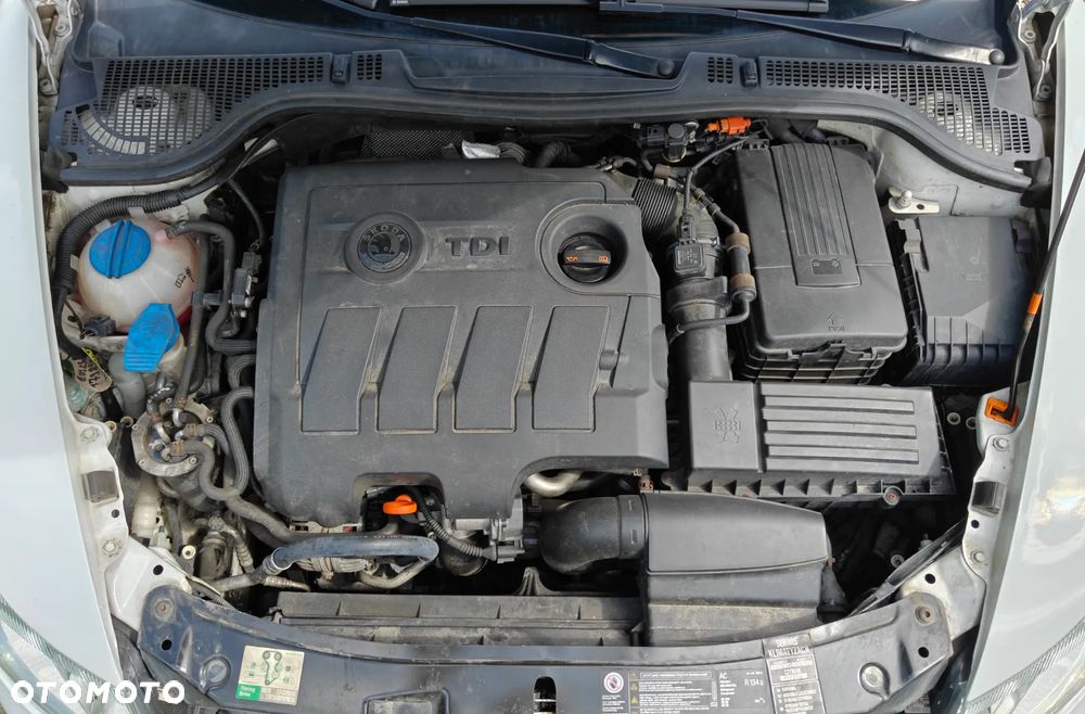 Skoda Octavia 1.6 TDI DPF FAMILY - 25