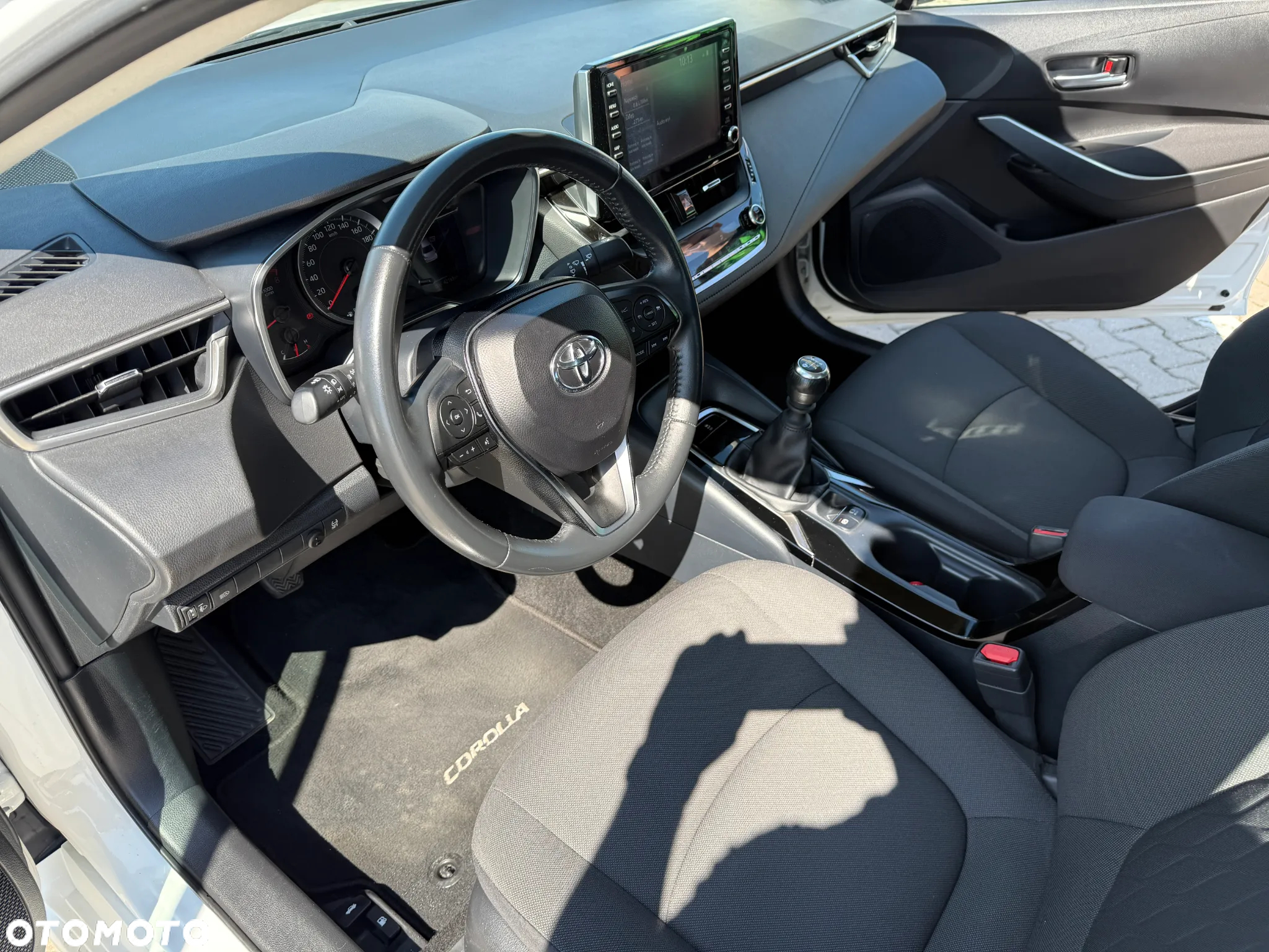 Toyota Corolla 1.5 Comfort - 6