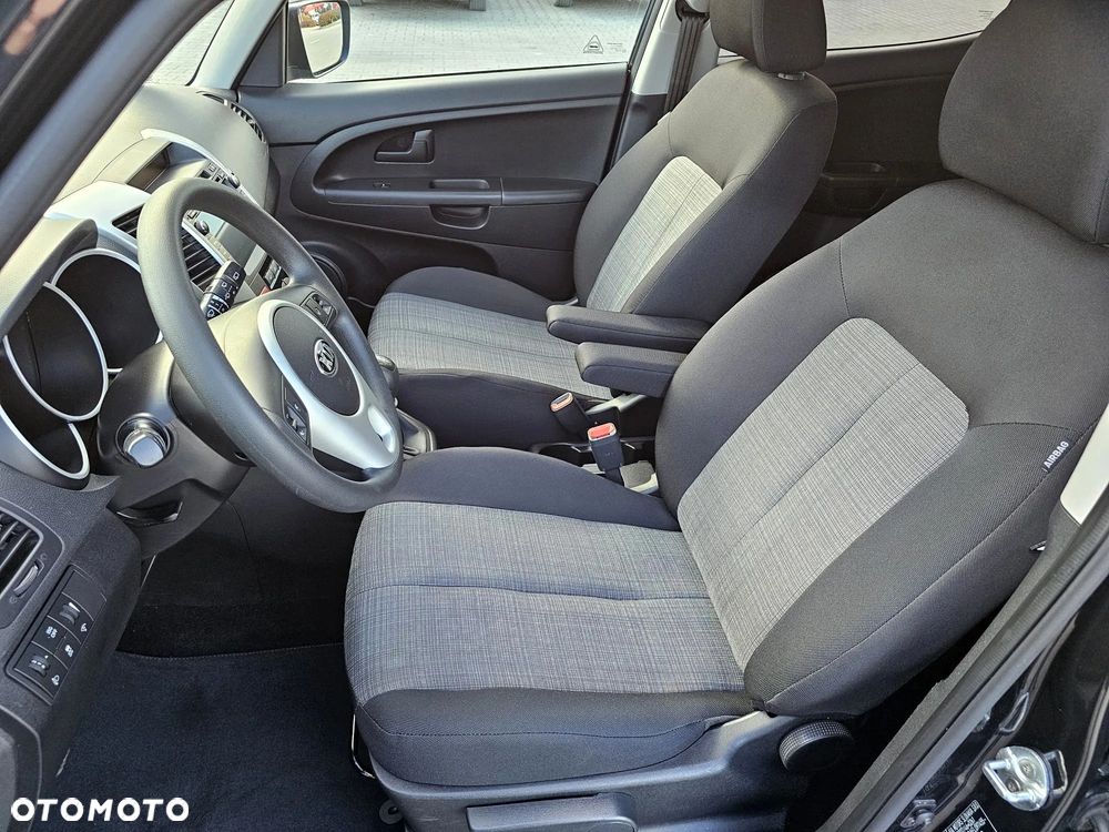Kia Venga 1.6 CVVT Black Collection - 24