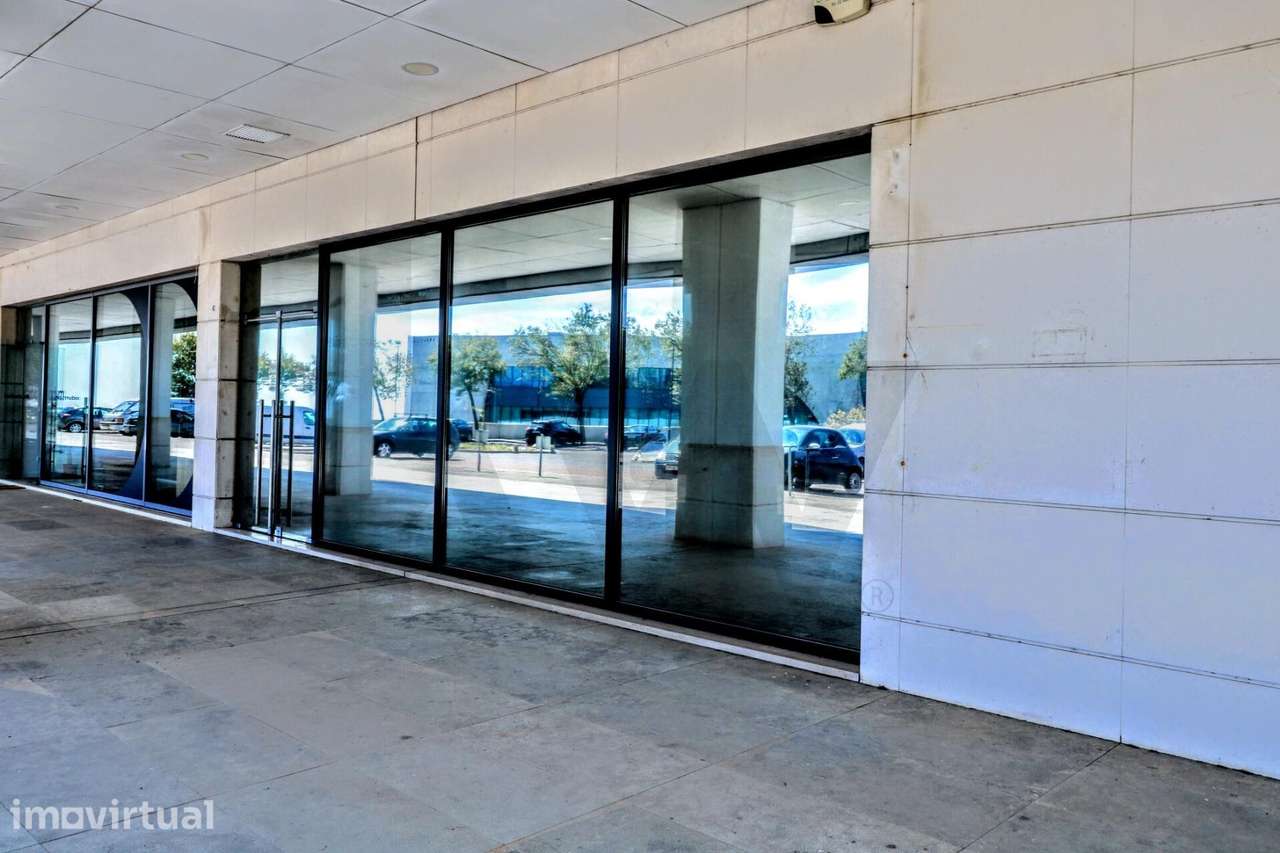 Loja Comercial de 105m2 Edifício Ciência | Investimento & Rentabilidad - Grande imagem: 5/10