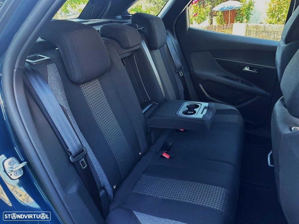 Peugeot 3008 1.5 BlueHDi Active - 13
