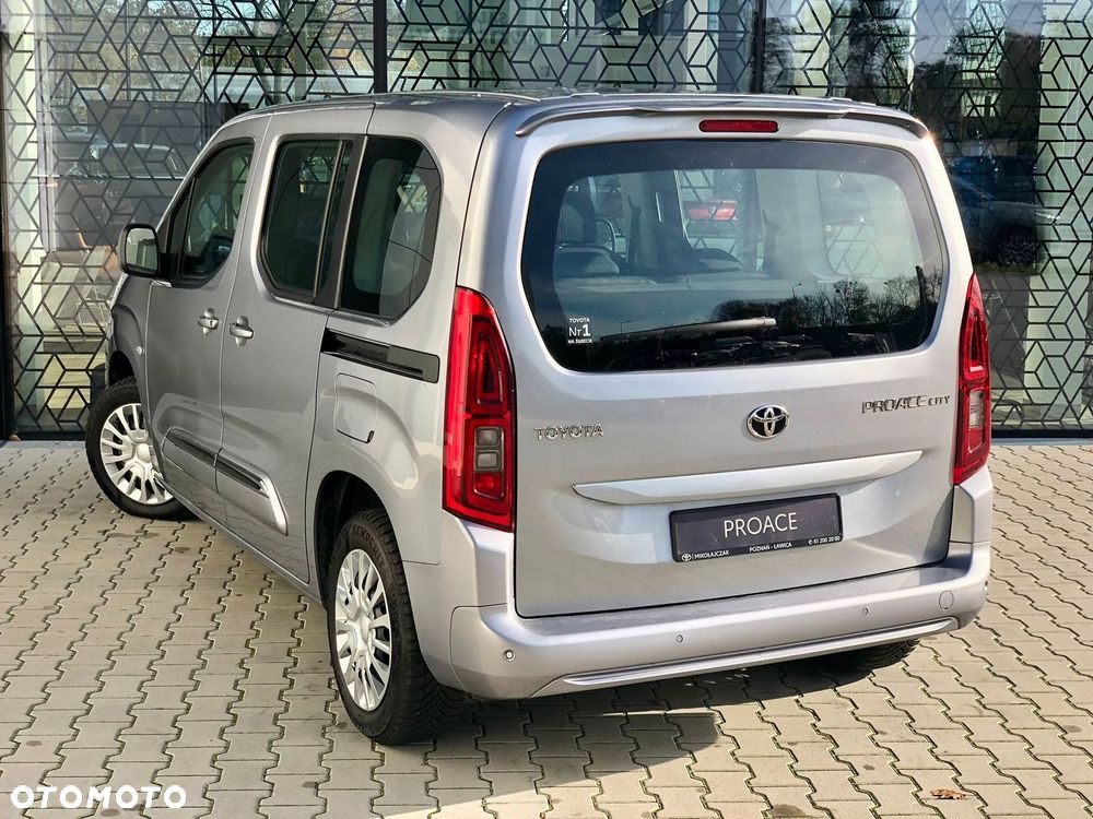 Toyota Proace City Verso 1.5 D-4D Business - 11