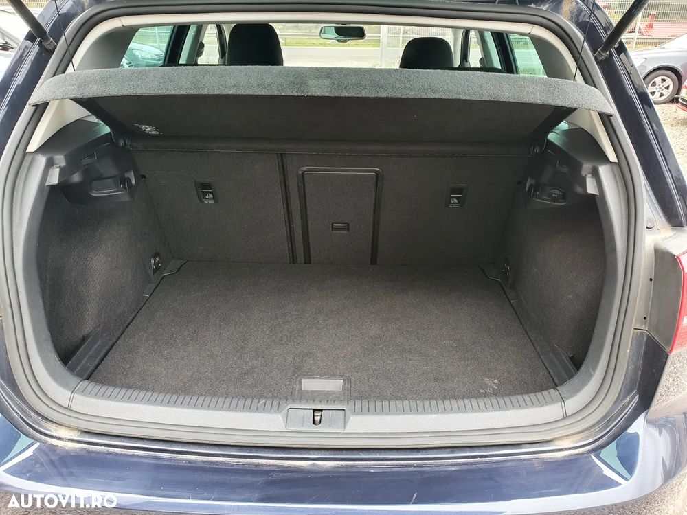 Volkswagen Golf 1.4 TSI BlueMotion Technology Lounge - 23