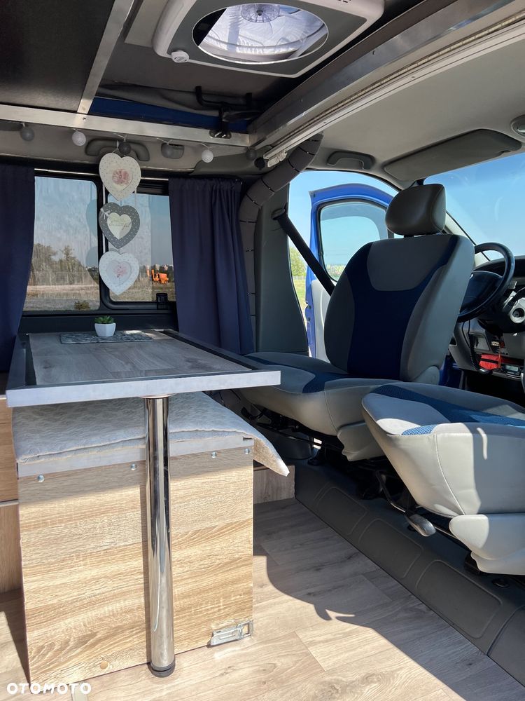Renault Trafic - 9