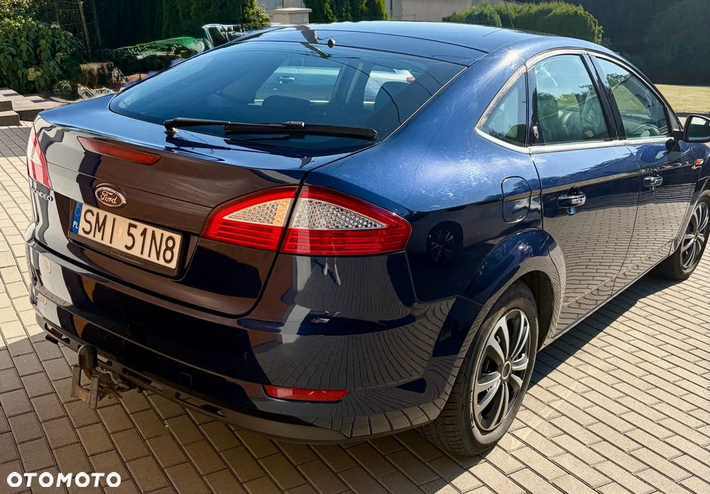 Ford Mondeo 2.0 Ghia - 6
