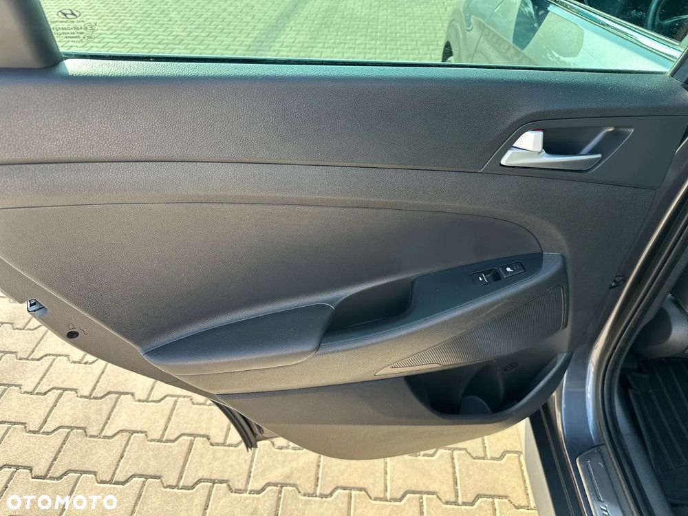 Hyundai Tucson 2.0 CRDI Premium 4WD - 24