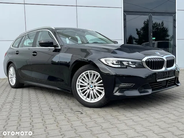 BMW Seria 3 318d Sport Line - 6