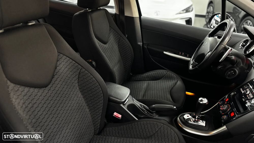 Peugeot 308 e-HDi FAP 110 Stop&Start ESG6 Allure - 22