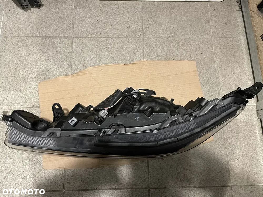 Lampa / reflektor Toyota RAV-4 | RAV4 IV - lewy przód (ORYGINALNE) - 2