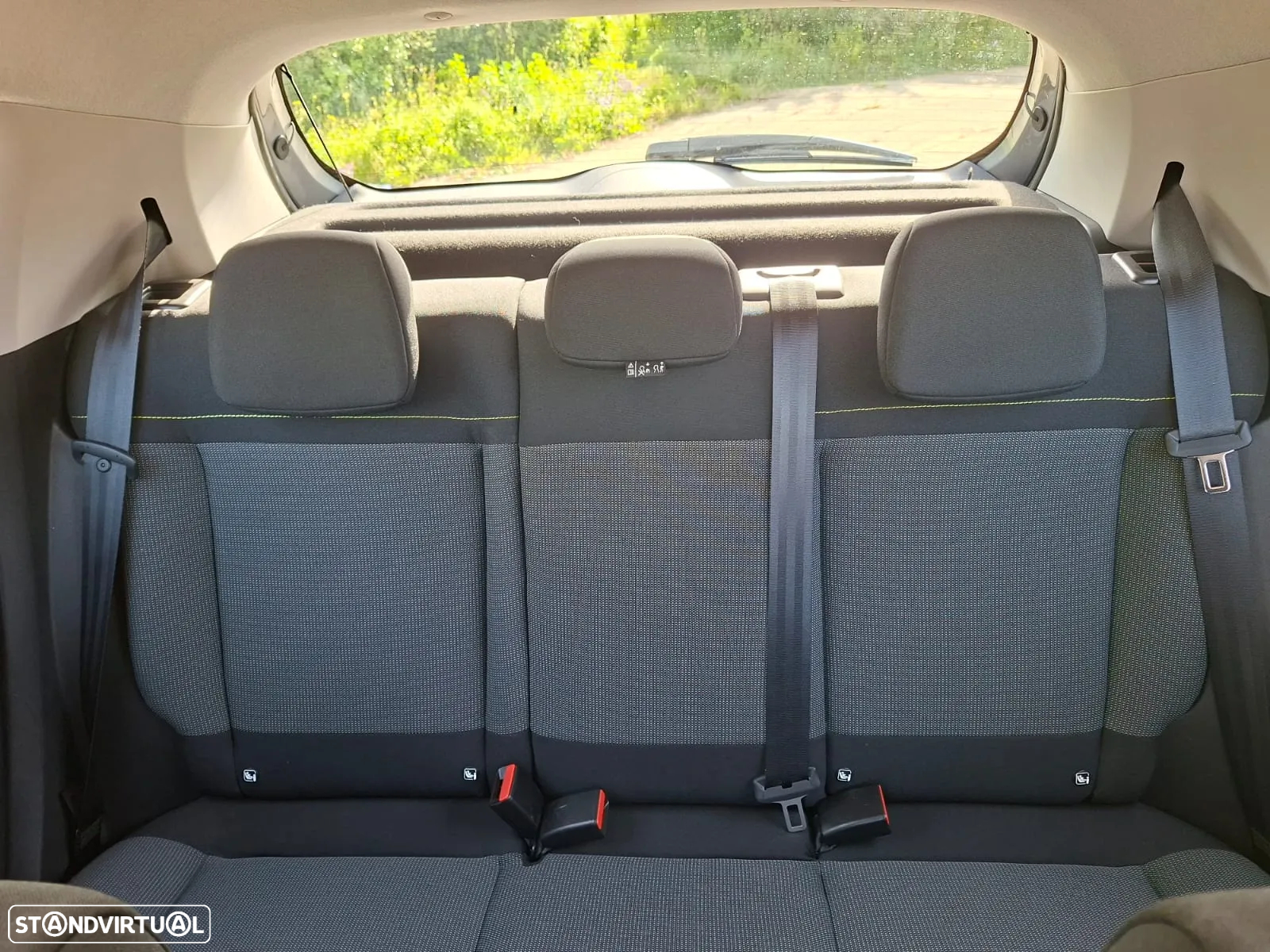Citroën C3 1.2 PureTech Shine - 30