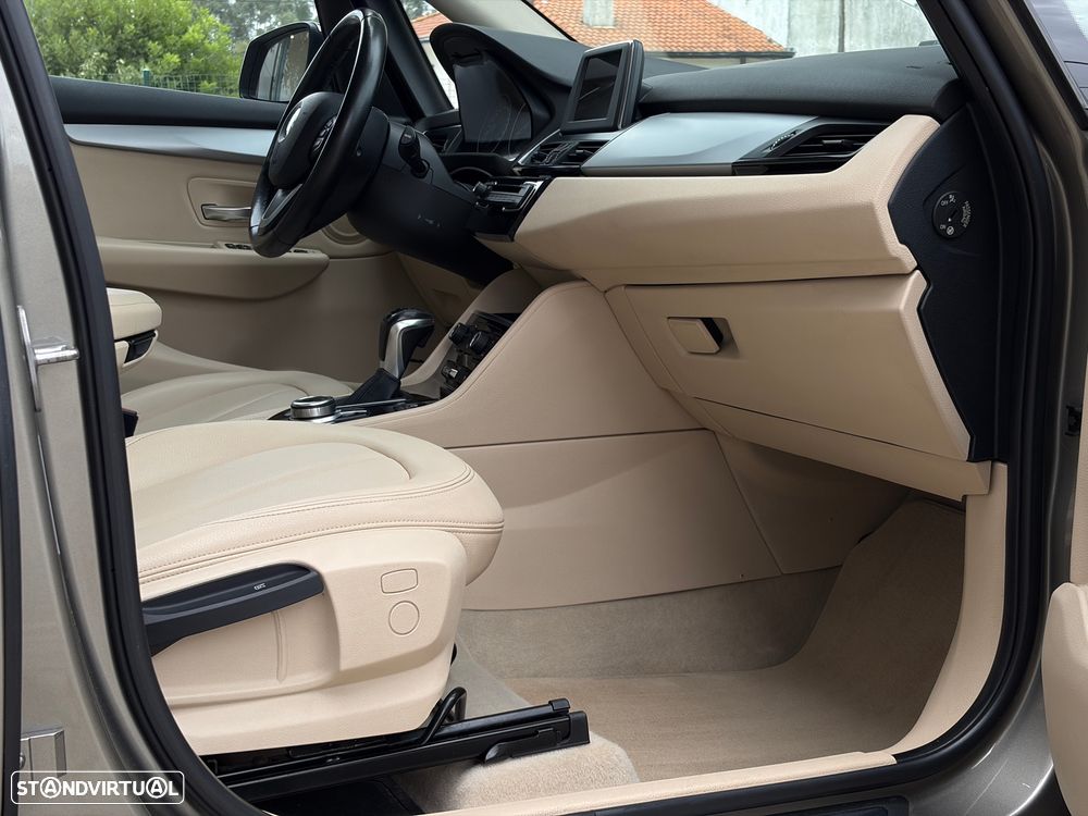 BMW 225xe Active Tourer iPerformance Luxury Line - 37