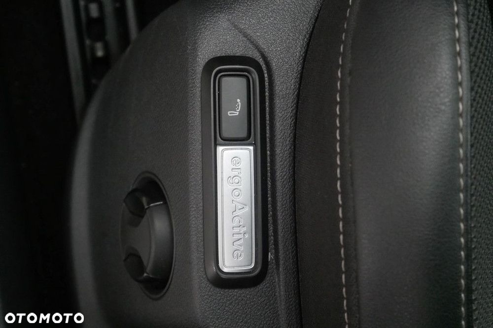 Volkswagen T-Roc 1.5 TSI Style DSG - 29