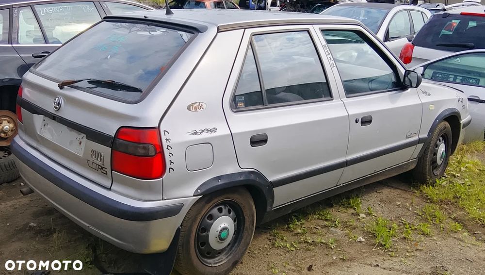 SKODA FELICIA - 3