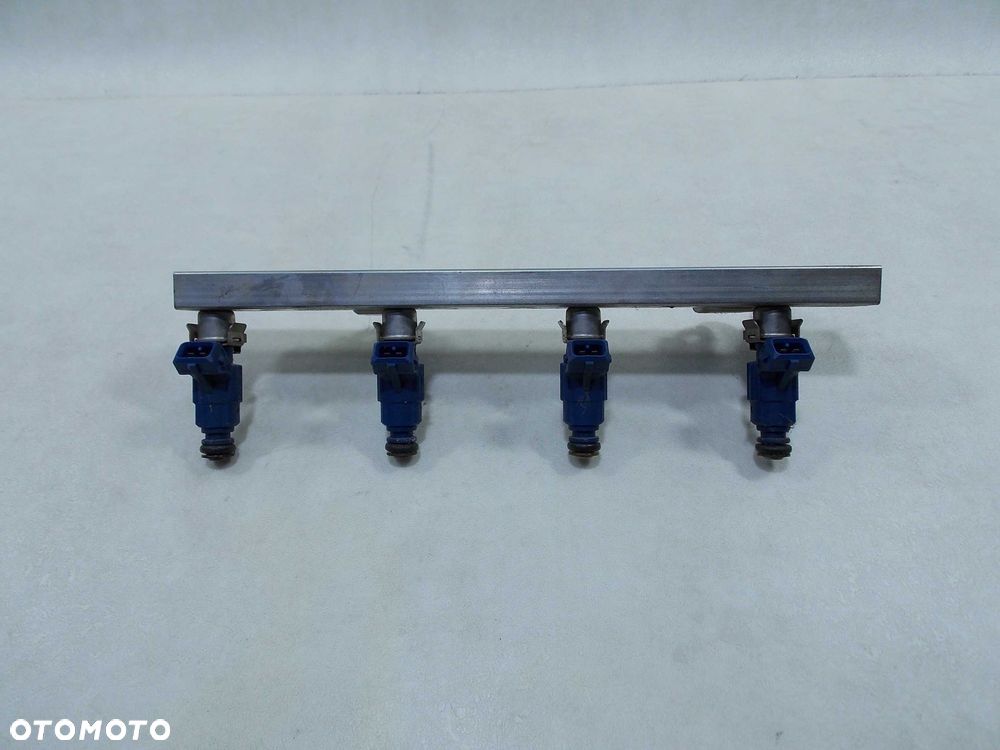 DAIHATSU HIJET PFAU PORTER 1.3 06- LISTWA WTRYSKOWA WTRYKIWACZ PALIWA 0280156166 - 1