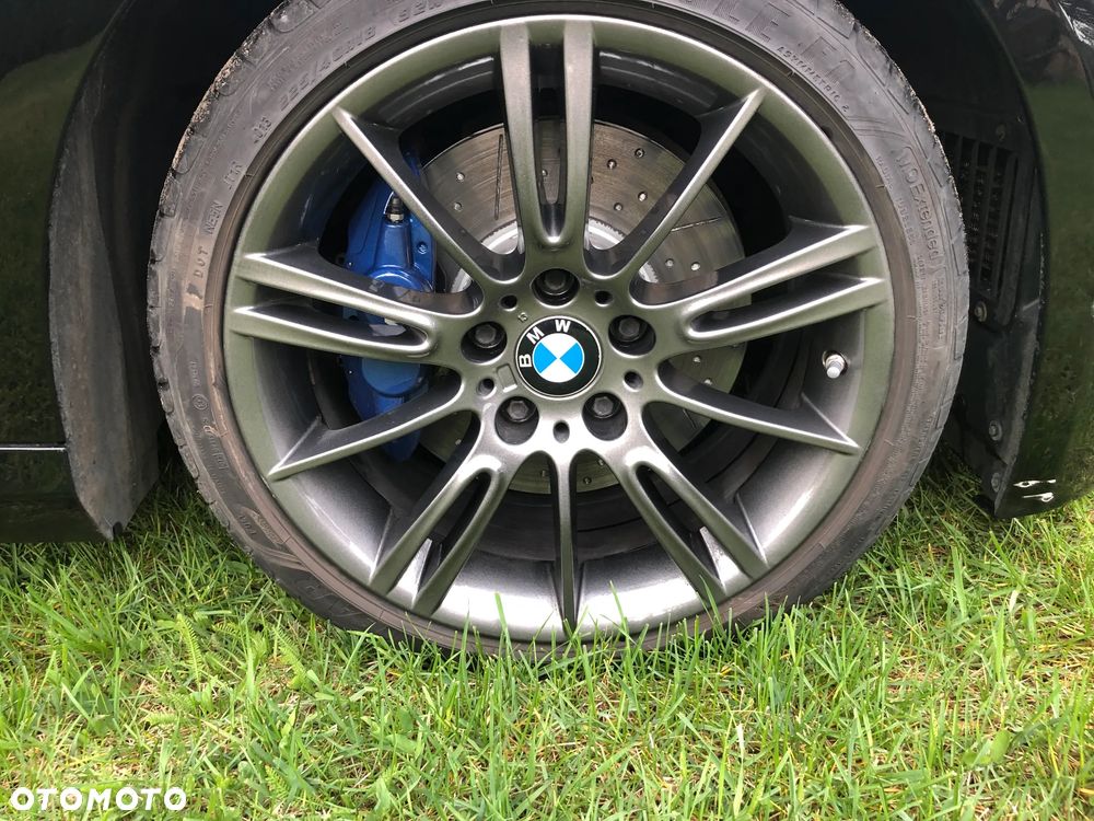 BMW Seria 3 335i - 5