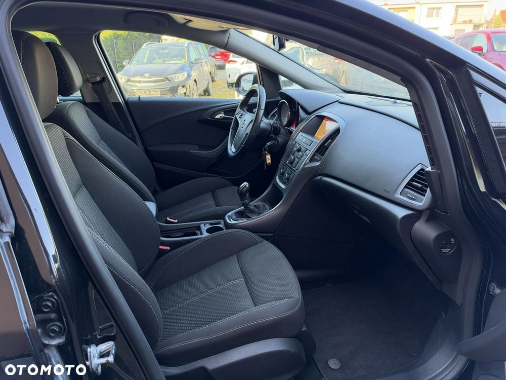 Opel Astra 1.4 Turbo - 21