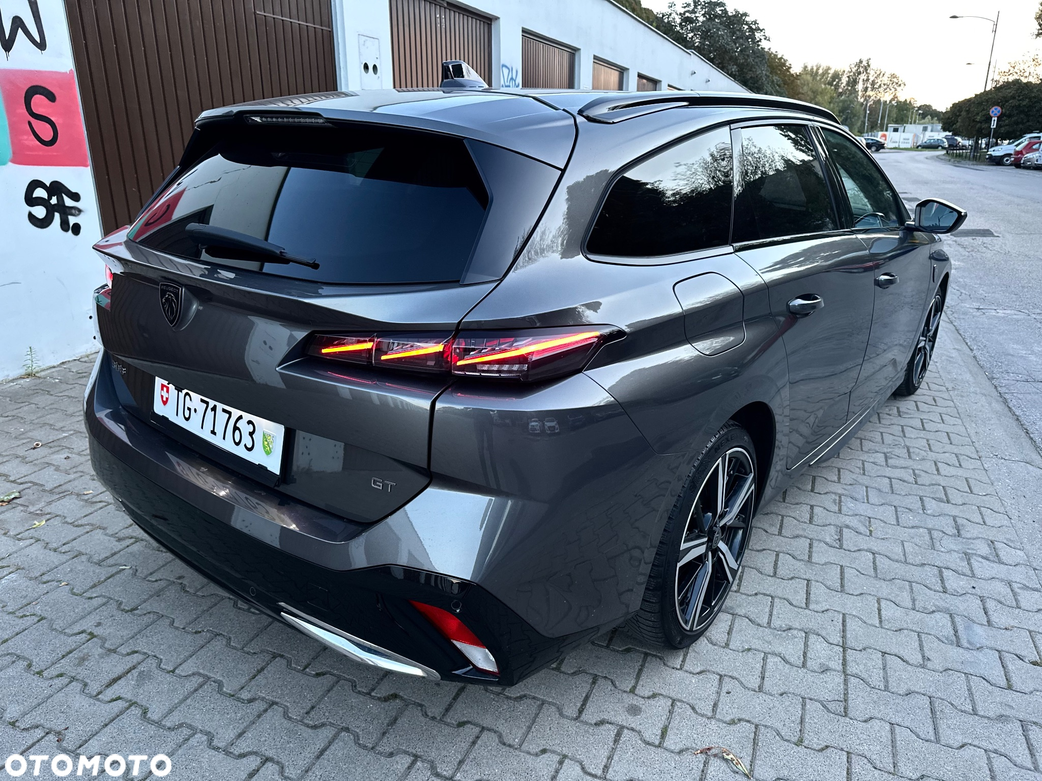 Peugeot 308 1.2 PureTech GT Pack S&S EAT8 - 7