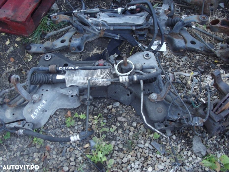 Jug motor Renault Espace 4 cadru motor dezmembrez Renault Espace 4 2.0 - 1