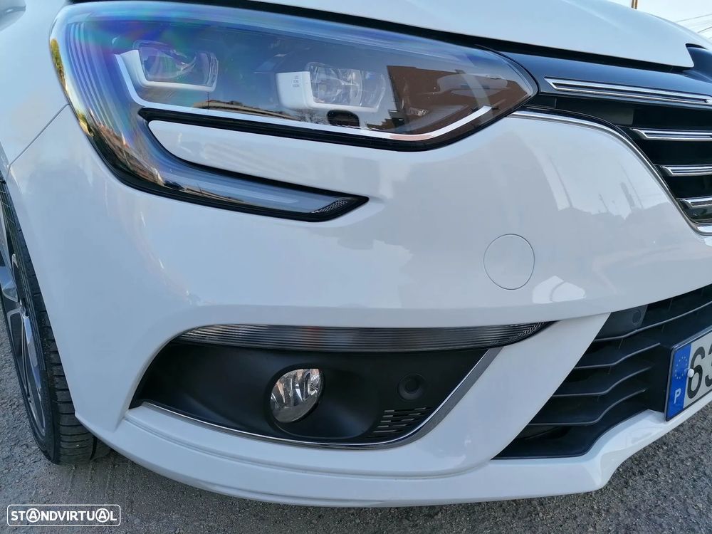 Renault Mégane Grand Coupe 1.5 Blue dCi Executive EDC - 47