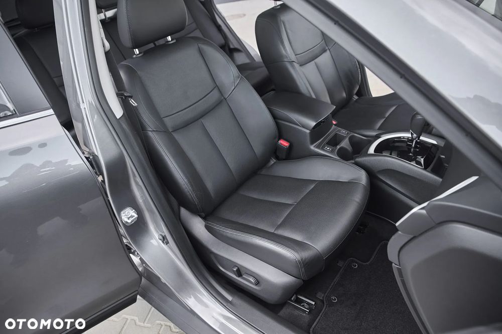 Nissan X-Trail 1.6 DCi Tekna 2WD Xtronic 7os - 20