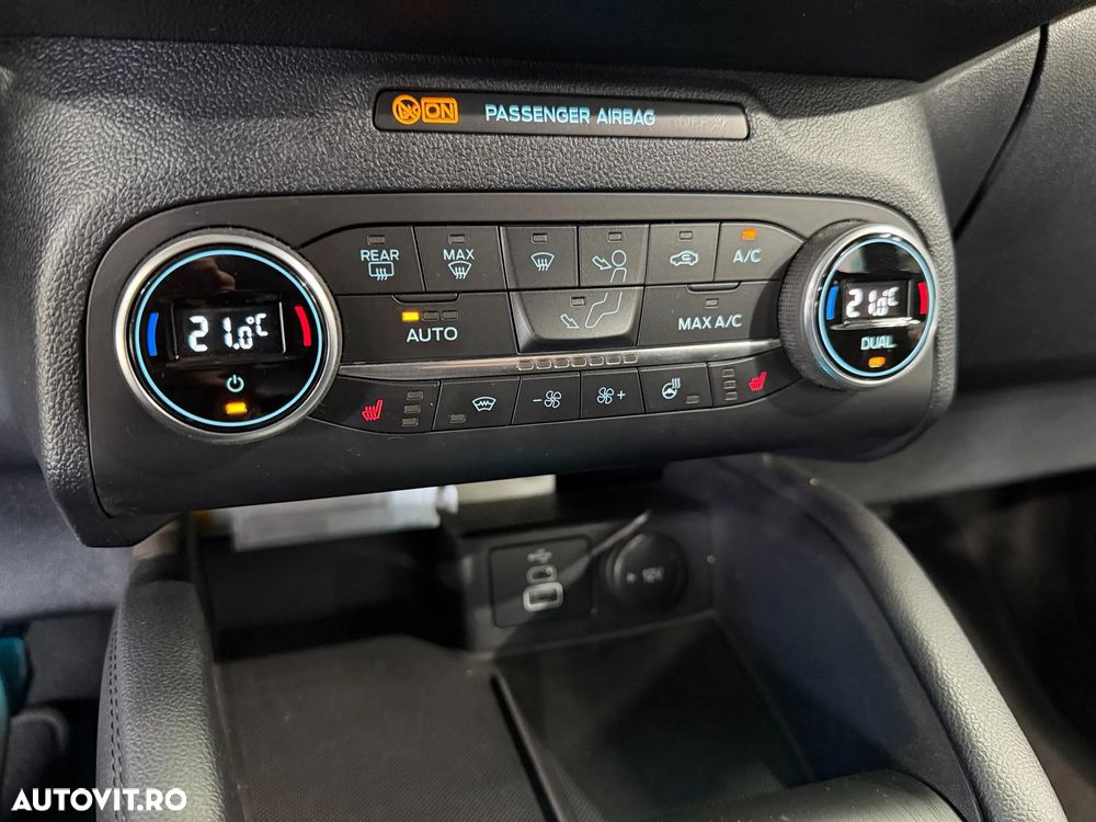 Ford Kuga 2.5 Duratec PHEV Titanium - 17