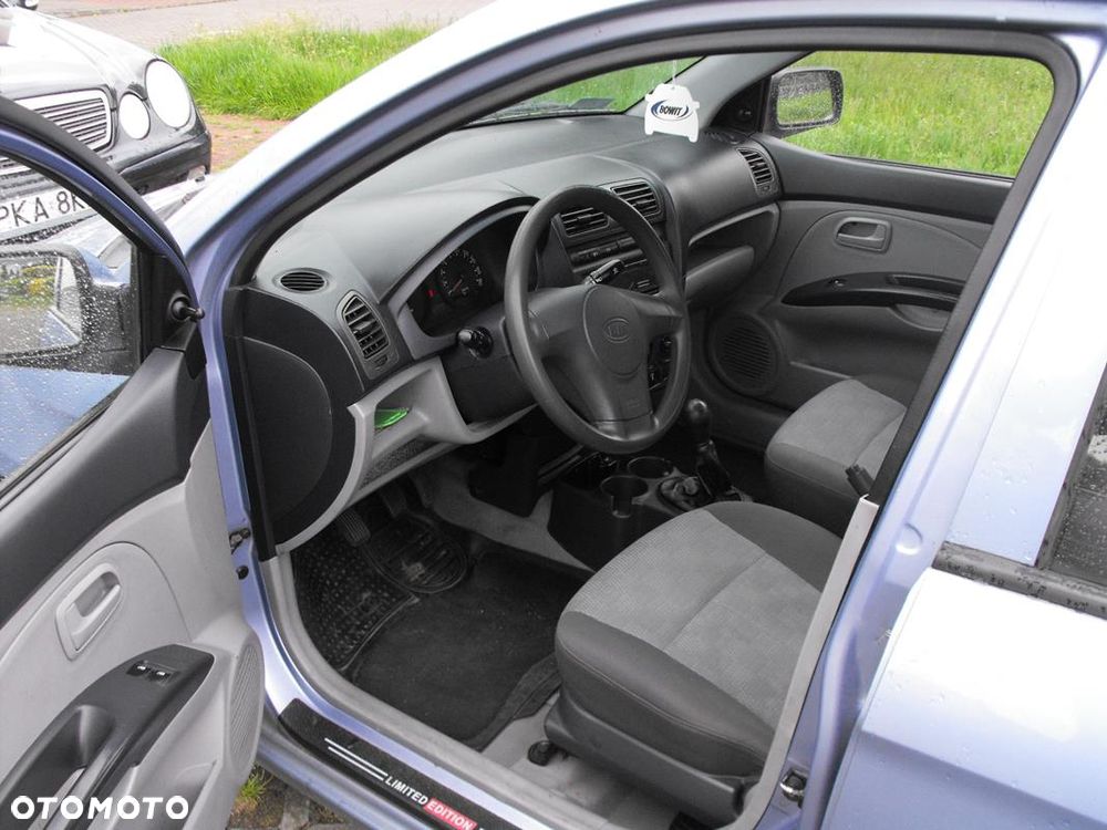 Kia Picanto - 7