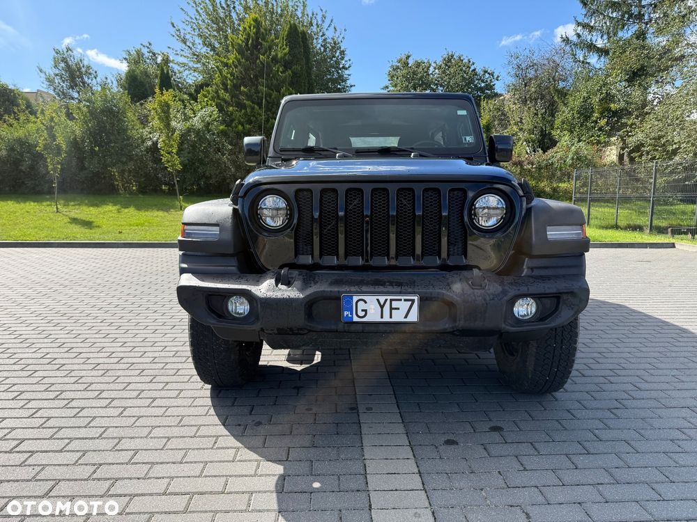 Jeep Wrangler - 3