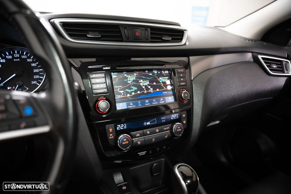 Nissan Qashqai 1.3 DIG-T Tekna DCT - 19