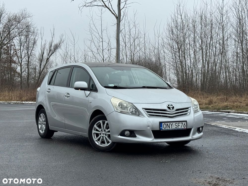 Toyota Verso 2.0 D-4D - 21
