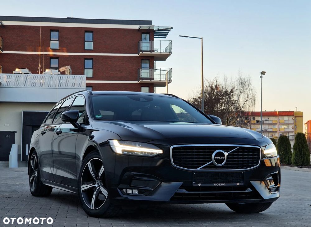 Volvo V90 D4 Geartronic R Design - 1