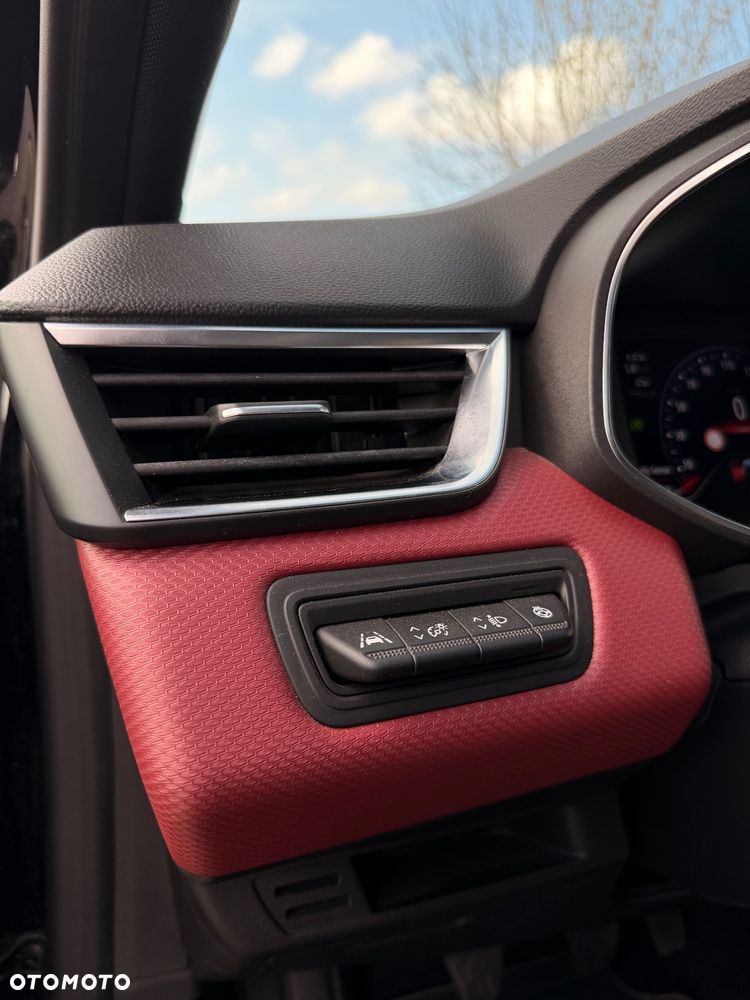 Renault Clio 1.0 TCe Intens - 11